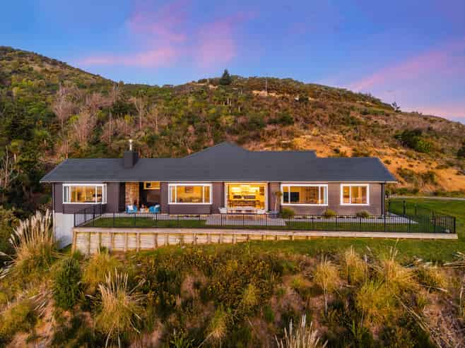 7 Kaiteriteri Close, Aotea