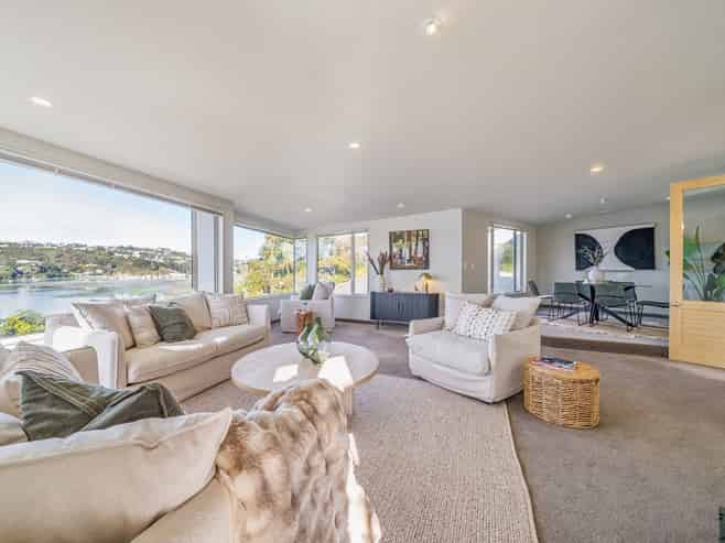 26A Mana View Road, Paremata