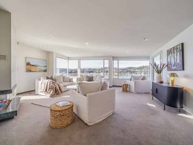 26A Mana View Road, Paremata