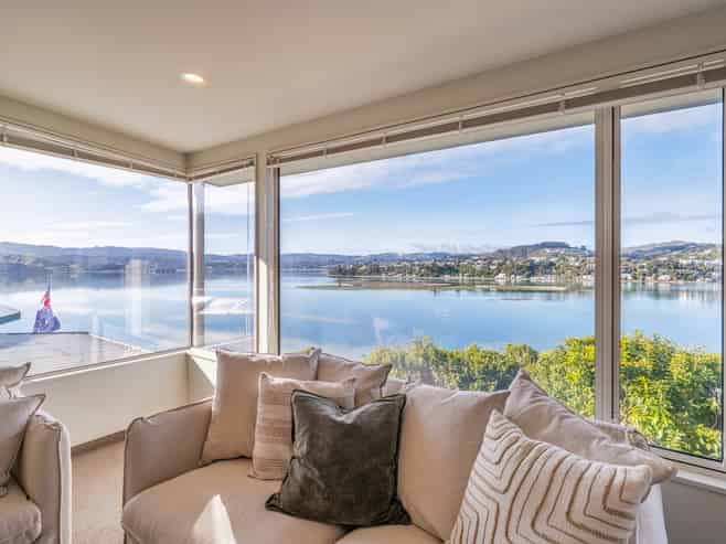 26A Mana View Road, Paremata