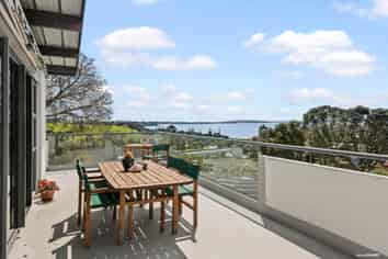 997 Beach Road, Torbay