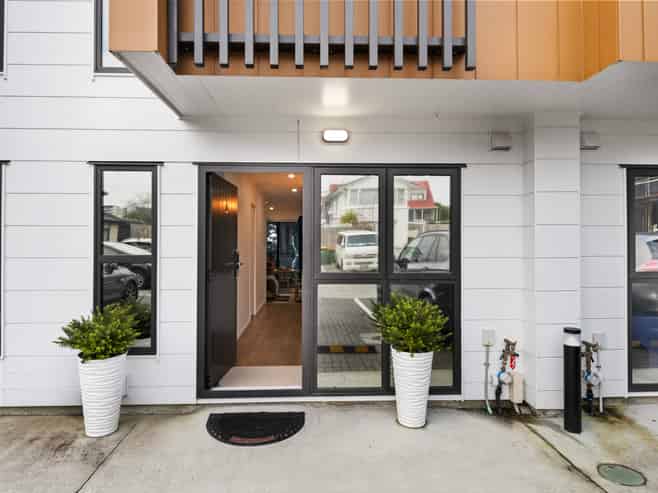 6/32 Brandon Road, Glen Eden