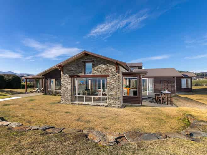 19 Ridgecrest, Wanaka