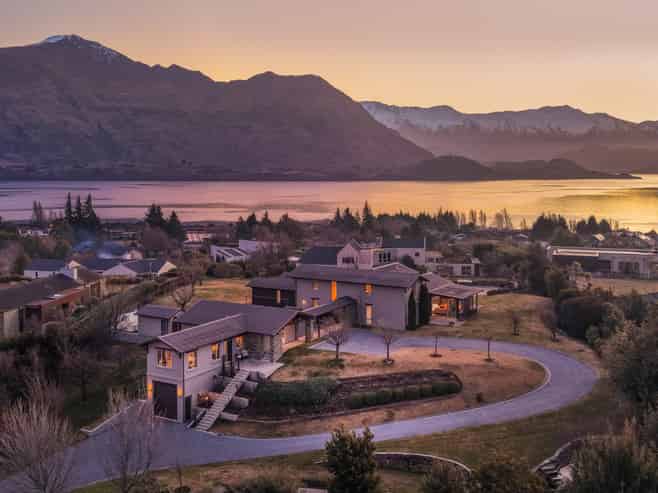 19 Ridgecrest, Wanaka