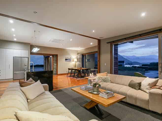 19 Ridgecrest, Wanaka