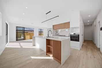 18 Rongoa Maori, Pukekohe