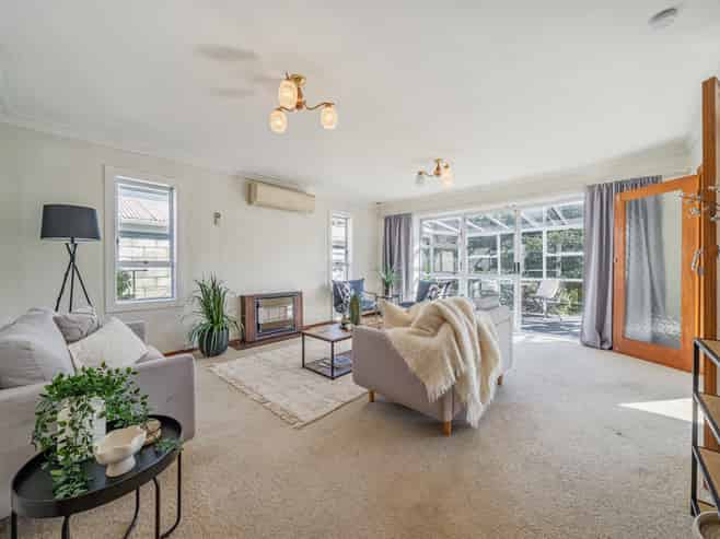 50 Whirinaki Crescent, Heretaunga