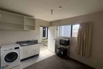 1/325  Main South Road , Hornby
