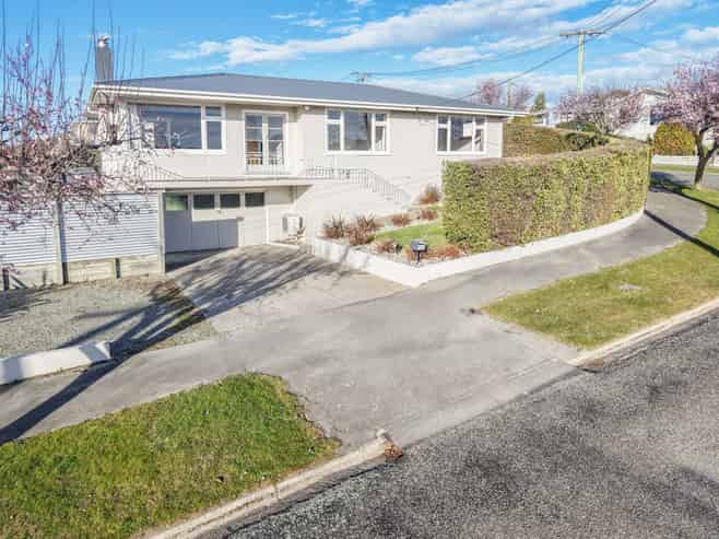 20 Arrow Crescent, Oamaru
