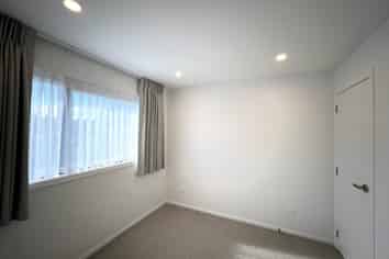 12/28 Westgate Drive, Massey