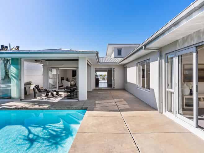 21 Vanessa Crescent, Glendowie