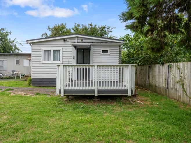 1/122 Church Street, Otahuhu