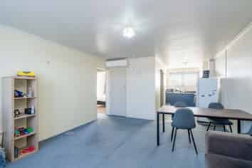4/122 Tweed Street, Invercargill