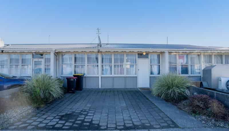 4/122 Tweed Street, Invercargill