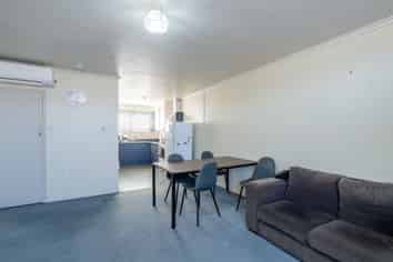 4/122 Tweed Street, Invercargill