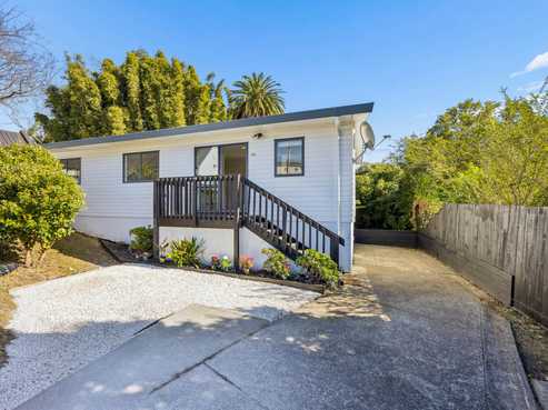 49A Clayburn Road, Glen Eden