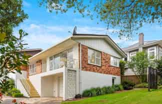 4/8 Rewa Road, Mount Eden