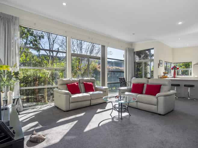 15 Tory Way, Omokoroa