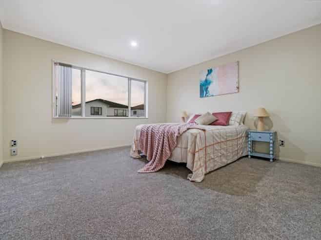 6 Magnolia Place, Flat Bush