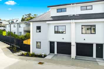 21/20 Melia Place, Stanmore Bay