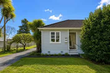 147 Cobham Drive, Hamilton East