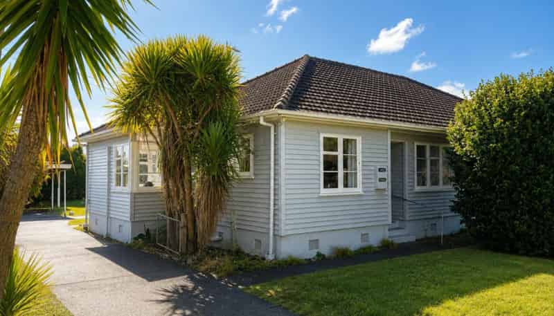147 Cobham Drive, Hamilton East