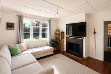 147 Cobham Drive, Hamilton East