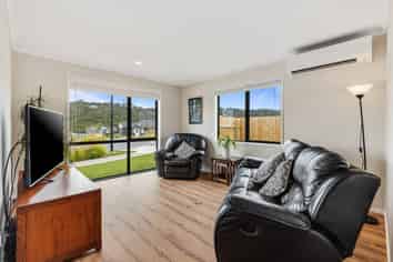 12 Jeroboam Loop, Kumeu