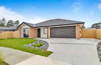 12 Jeroboam Loop, Kumeu