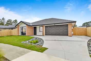 12 Jeroboam Loop, Kumeu