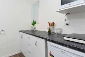 4/68b Mahoe Street, Melville