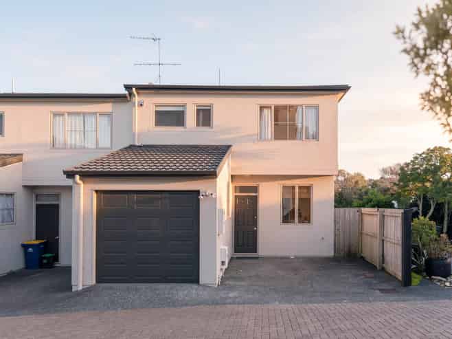 1/34 Fields Parade, Oteha