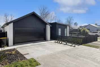 13 Te Au Rere Crescent , Cambridge