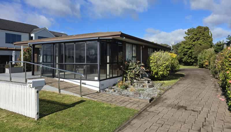 18 Harbour Drive, Otumoetai