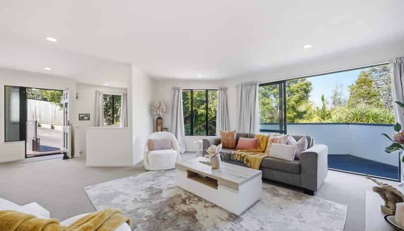 2/18 Stredwick Drive, Torbay