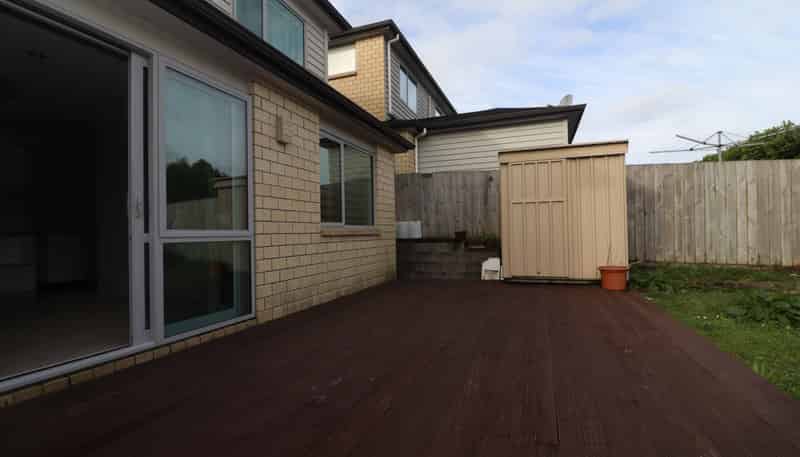 Granny Fla/65 Castlederg Drive, Flat Bush