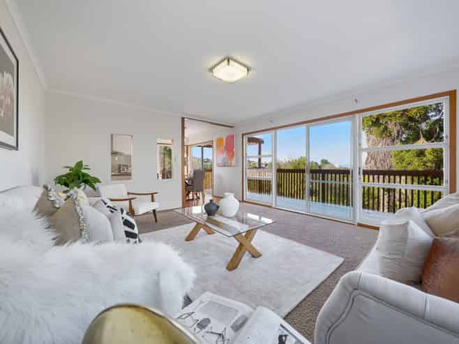 51 Ravenwood Drive, Forrest Hill