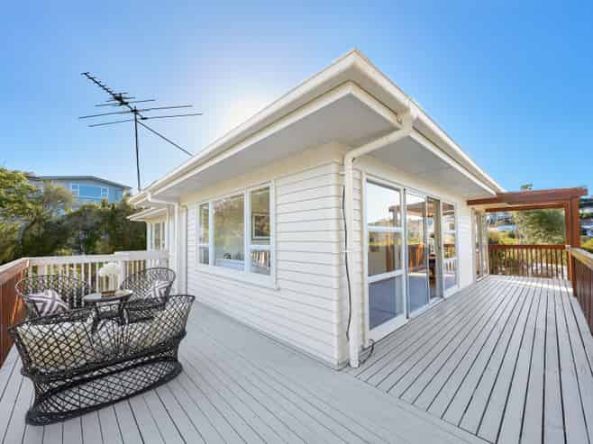 51 Ravenwood Drive, Forrest Hill
