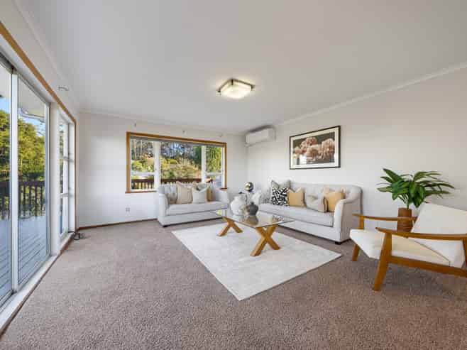51 Ravenwood Drive, Forrest Hill