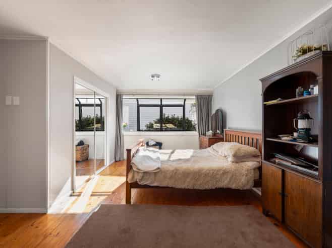 903 East Coast Road, Kaiaua