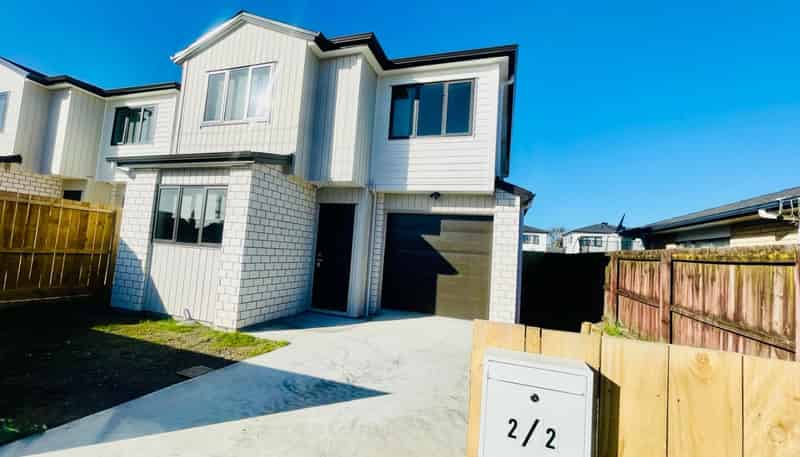 2/2 Cameron Street, Papakura
