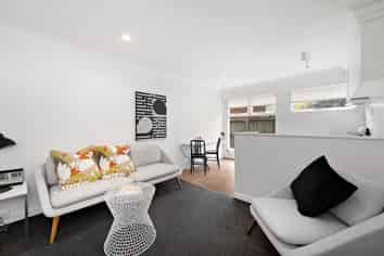 3/2 Westwood Terrace, Saint Marys Bay