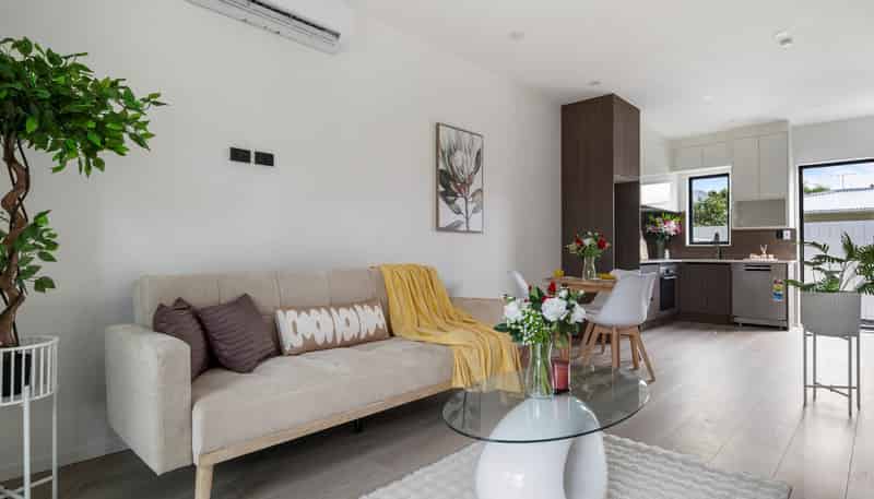 3/302 Blockhouse Bay Road, Avondale