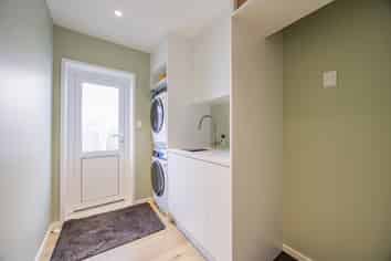 Auckland - Address withheld