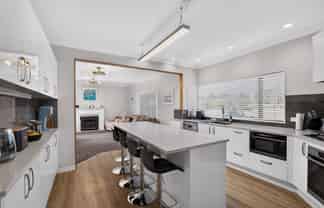 12 Wainscott Street, Greenmeadows