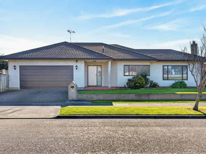 12 Wainscott Street, Greenmeadows