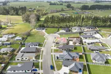 15 Rayner Lane, Marton