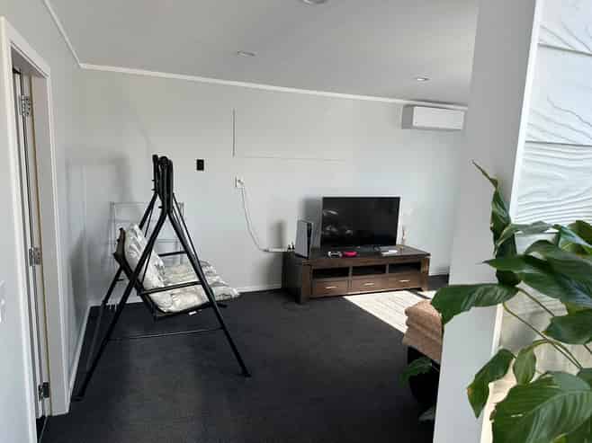 2/25 Kingsbridge Place, Newlands