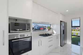 41 Cousins Street, Ravenswood