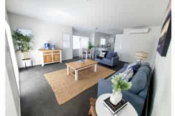 702B Murdoch Road East, Akina
